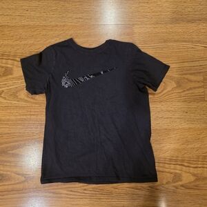 Boys Nike tee